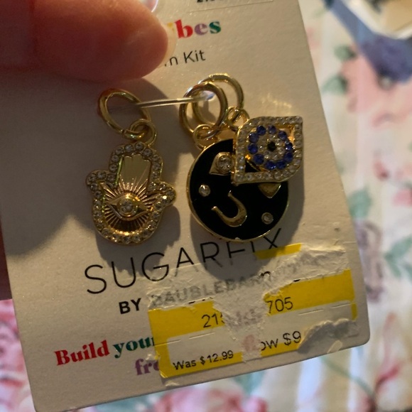 Sugarfix Good Vibes Charm Kit with Black and Blue Accents - Picture 3 of 4